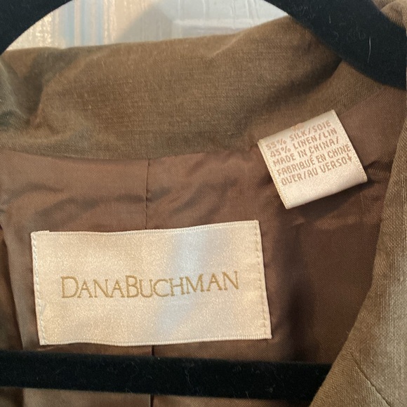Dana Buchanan women’s 16 Olive button down silk jacket - Picture 2 of 5
